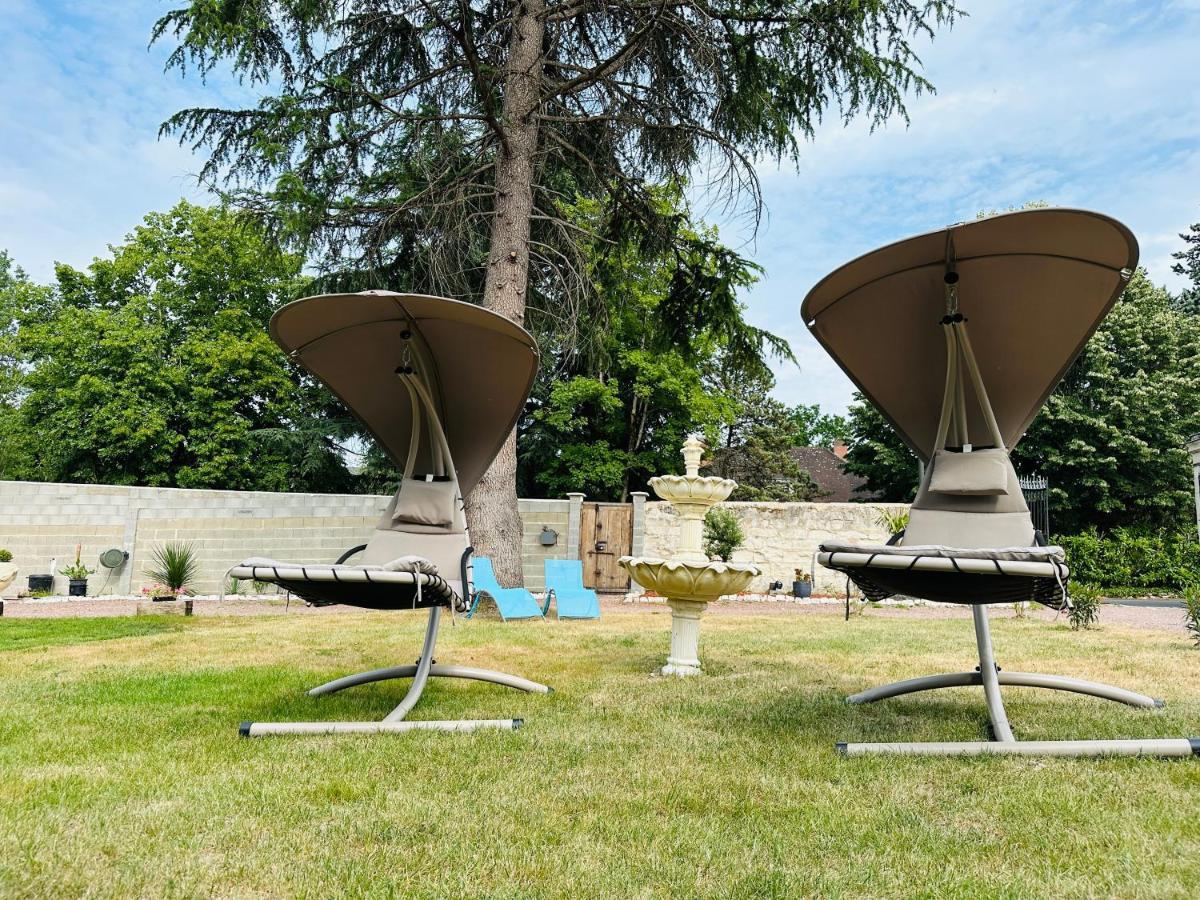 The Ronsardienne Suite In A Charming Mansion At The Gates Of Tours Saint-Avertin Esterno foto